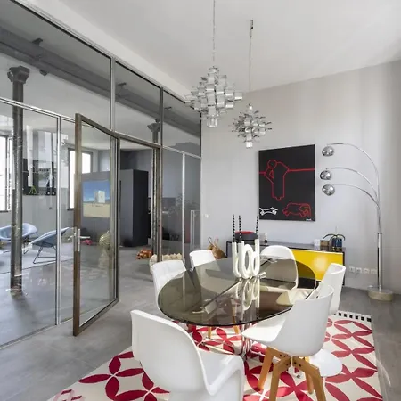 아파트 3br In Champs De Mars - What'app - 0049-1551-0648-086 -reservations!
